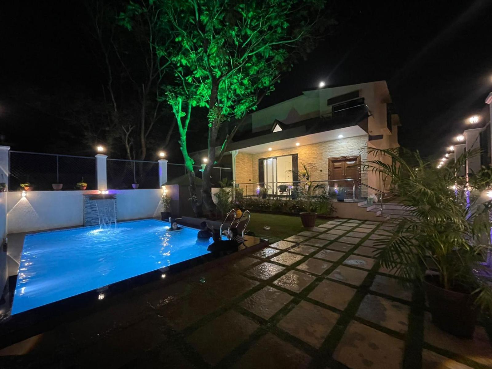 Lavish Villa - 3 Bhk Pool With Lawn Лонавала Екстериор снимка